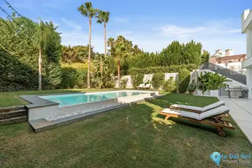5 bedroom House for Sale in Marbella-57013