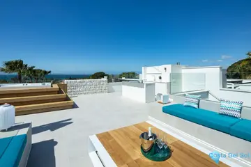 4 bedroom House for Sale in Marbella-57061