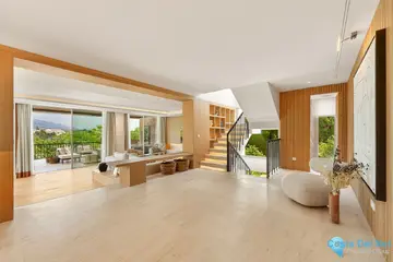 5 bedroom House for Sale in Nueva Andalucía-57224