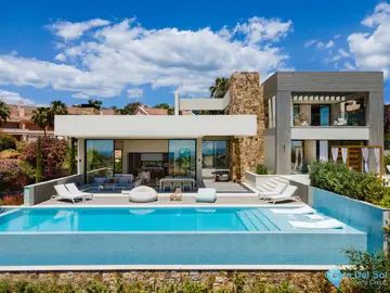 5 bedroom House for Sale in Marbella
