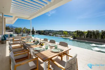 6 bedroom House for Sale in Los Flamingos-57358