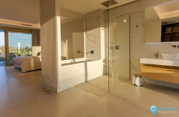 4 bedroom Apartment for Sale in New Golden Mile-57420