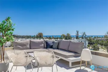 2 bedroom Apartment for Sale in Bel Air-84006
