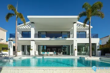 5 bedroom House for Sale in Marbella