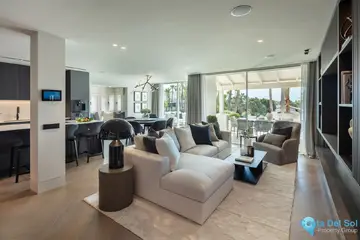 3 bedroom Apartment for Sale in The Golden Mile-57497