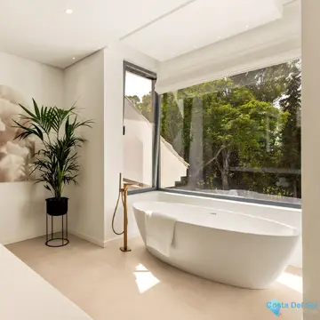 5 bedroom House for Sale in El Paraiso-57607