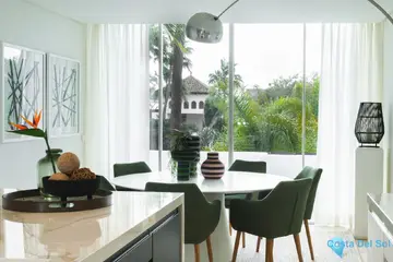 4 bedroom Apartment for Sale in The Golden Mile-57661