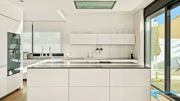 6 bedroom House for Sale in Marbella-57684
