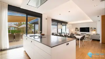 6 bedroom House for Sale in Marbella-57682