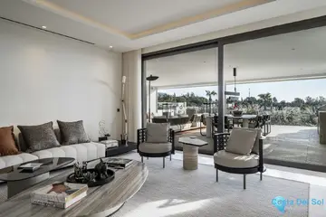 5 bedroom Apartment for Sale in The Golden Mile-57681