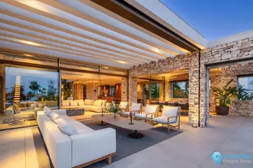 5 bedroom House for Sale in Nueva Andalucía-57836