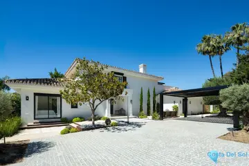 5 bedroom House for Sale in Nueva Andalucía-57853