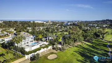 7 bedroom House for Sale in Nueva Andalucía-57910