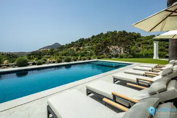 5 bedroom House for Sale in La Zagaleta-58032