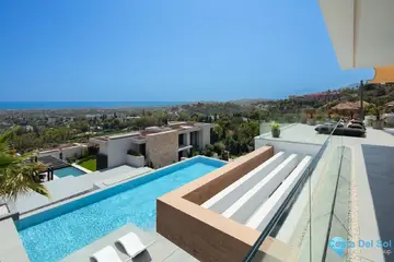 6 bedroom House for Sale in La Quinta-58509