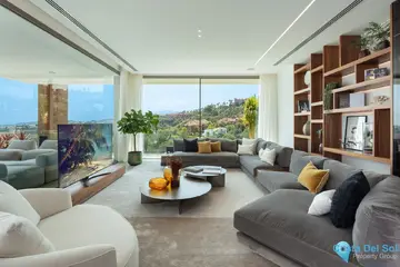 6 bedroom House for Sale in La Quinta-58523