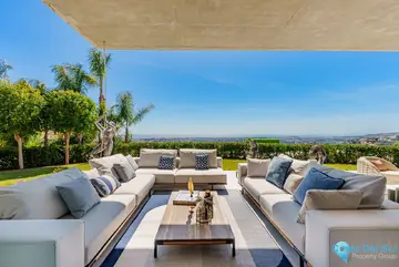 8 bedroom House for Sale in Benahavís-58661