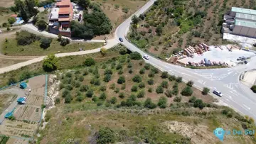 2806m2 Plot for Sale in Alozaina-58685