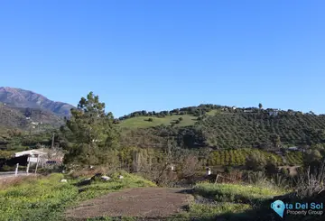 11390m2 Plot for Sale in Tolox-58721