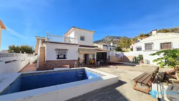 2 bedroom House for Sale in Arroyo de la Miel-77938
