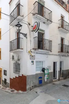 2 bedroom House for Sale in Tolox