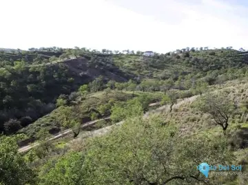 26000m2 Plot for Sale in Monda