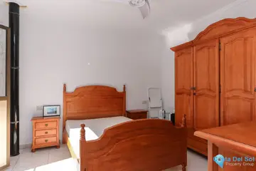 3 bedroom House for Sale in Yunquera-59138