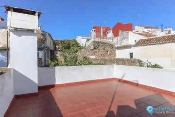 4 bedroom House for Sale in Yunquera-59212