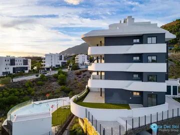 2 bedroom Apartment for Sale in Fuengirola-11702