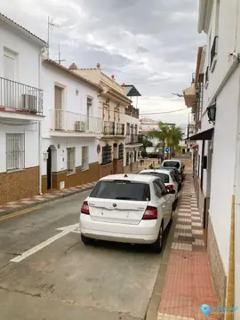 131m2 Plot for Sale in Alhaurín el Grande-59501