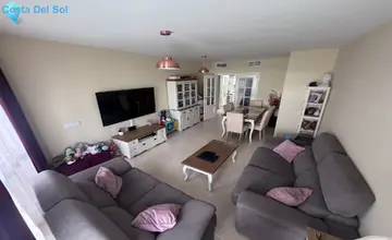 4 bedroom Apartment for Sale in Estepona