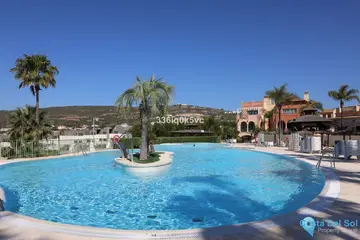 2 bedroom Apartment for Sale in Manilva-60057