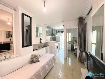 1 bedroom Apartment for Sale in Benalmadena-60303