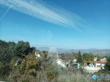 1185m2 Plot for Sale in Alhaurín el Grande-60394