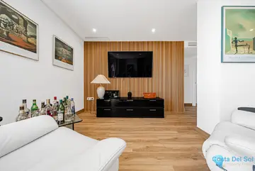 2 bedroom Apartment for Sale in Elviria-77967