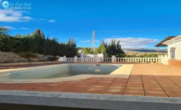 3 bedroom House for Sale in Pizarra-559