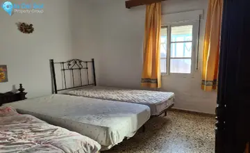 3 bedroom House for Sale in Pizarra-558