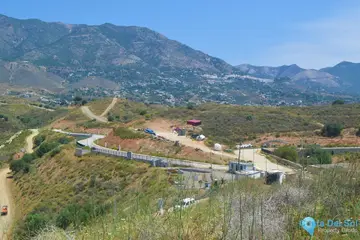 885m2 Plot for Sale in Mijas-60730
