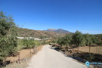 5939m2 Plot for Sale in Tolox-60758