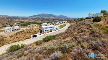 1646m2 Plot for Sale in La Cala Golf-60968