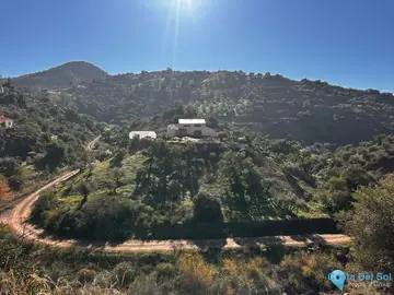 5000m2 Plot for Sale in Málaga-60992