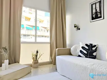 1 bedroom Apartment for Sale in Torremolinos Centro-61230
