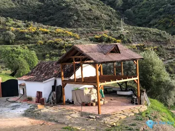 1 bedroom House for Sale in Guaro-61413