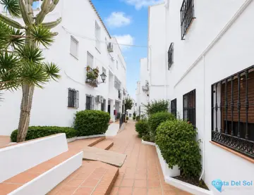 2 bedroom Apartment for Sale in La Duquesa-61503