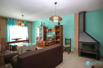 4 bedroom House for Sale in Alozaina-61775
