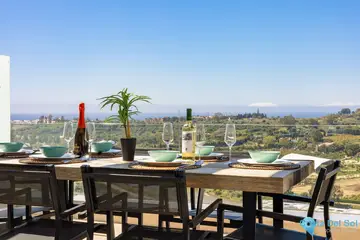 3 bedroom Apartment for Sale in Cancelada-84090