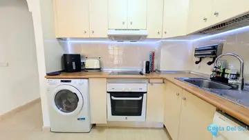 1 bedroom Apartment for Sale in Fuengirola-62990