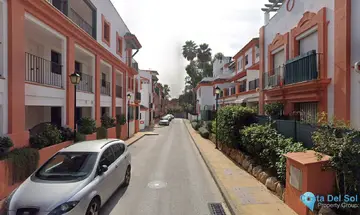 3 bedroom Apartment for Sale in Atalaya-63000