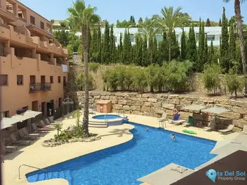 2 bedroom Apartment for Sale in Benahavís-63077