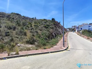 1150m2 Plot for Sale in Benalmadena-63108